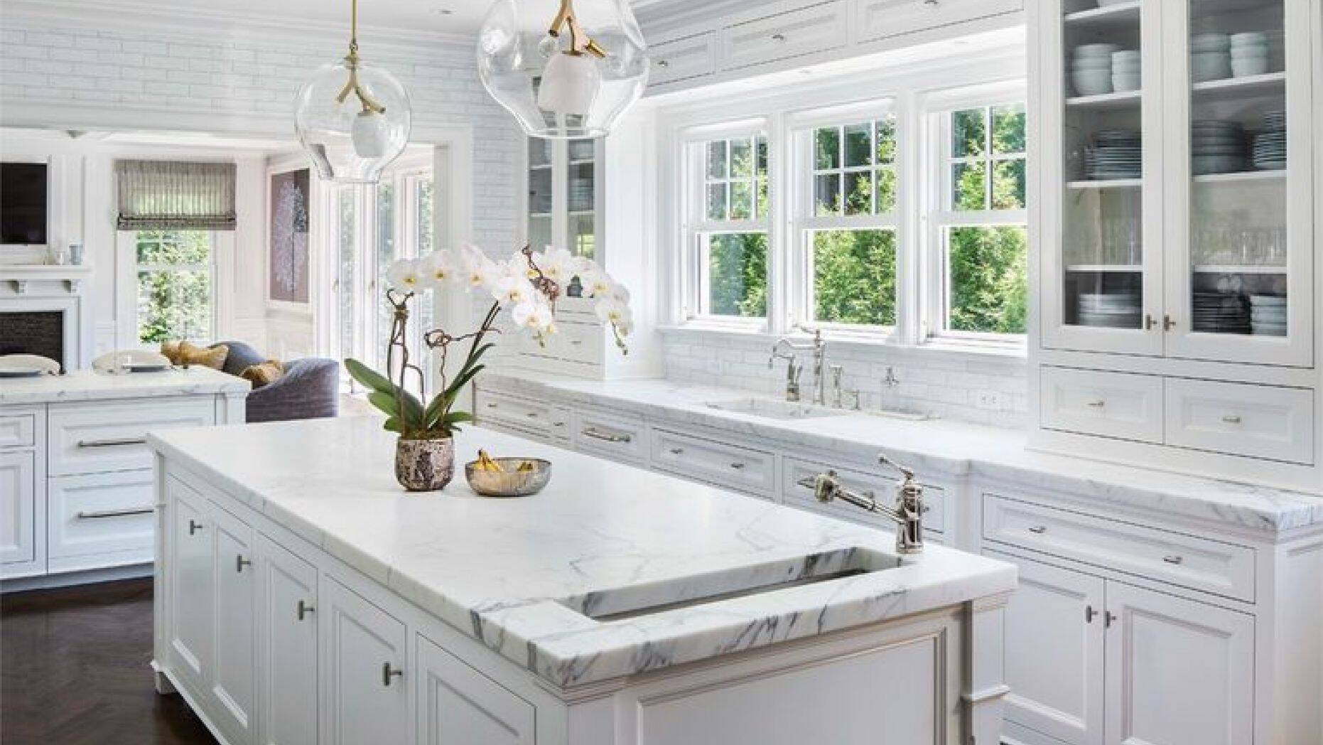 White stone kitchen and countertop